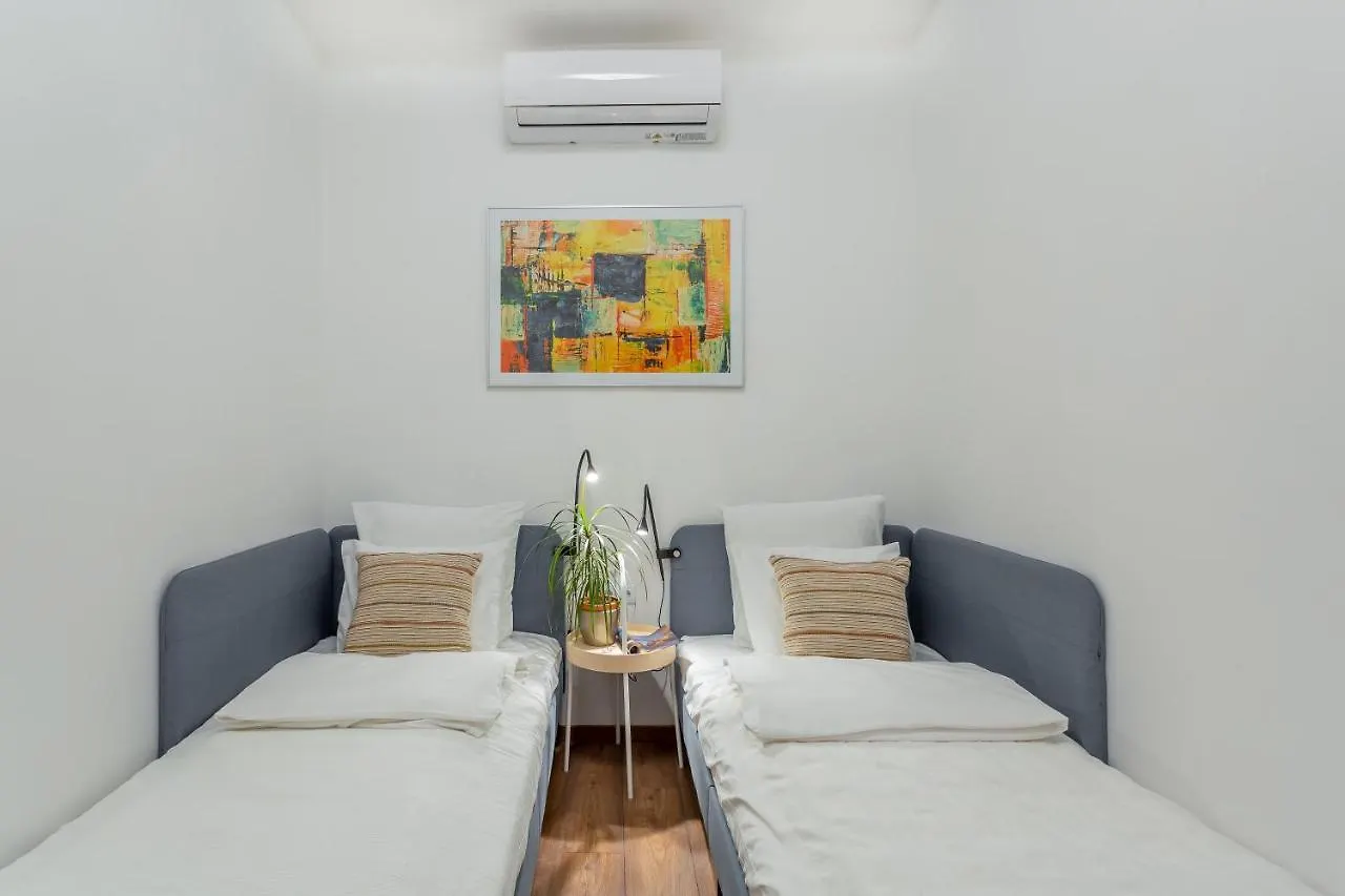 Extra Central New Apartment Budapest Hungría